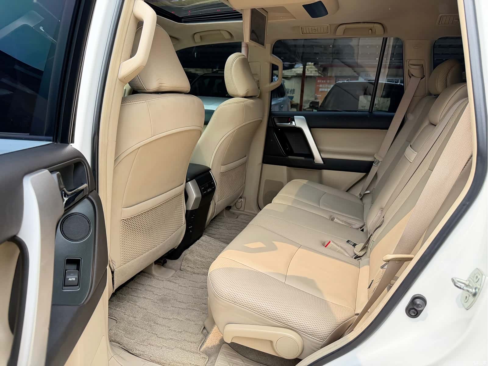 Toyota Prado, 2012 20