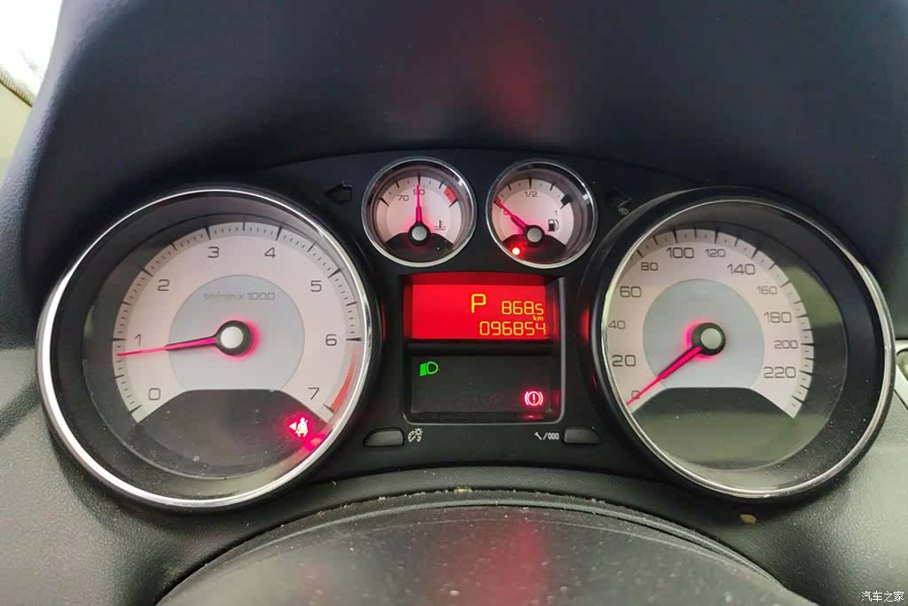 Peugeot 308, 2013 14