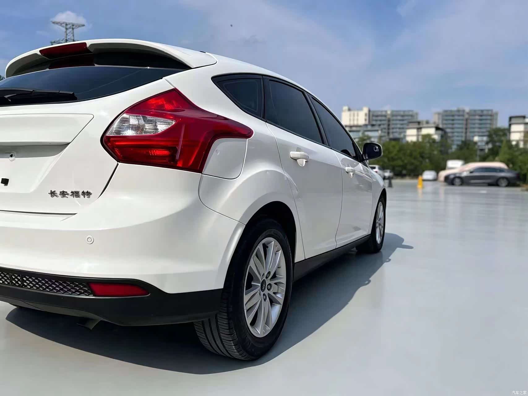 Ford Focus, 2012 8