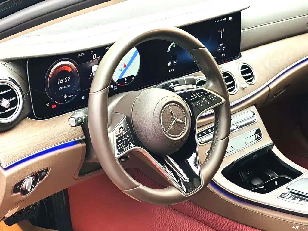 Mercedes-Benz E-Class, 2022 3