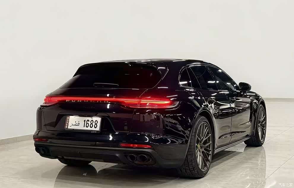 Porsche Panamera, 2023 все фото