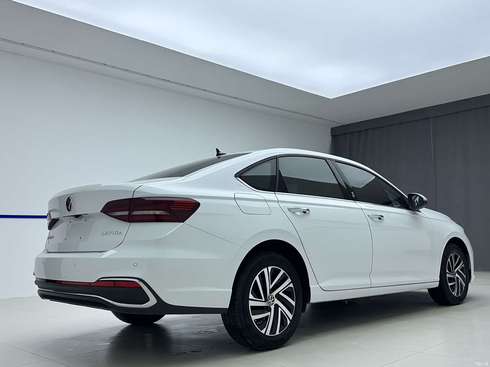 Volkswagen Lavida, 2023 6