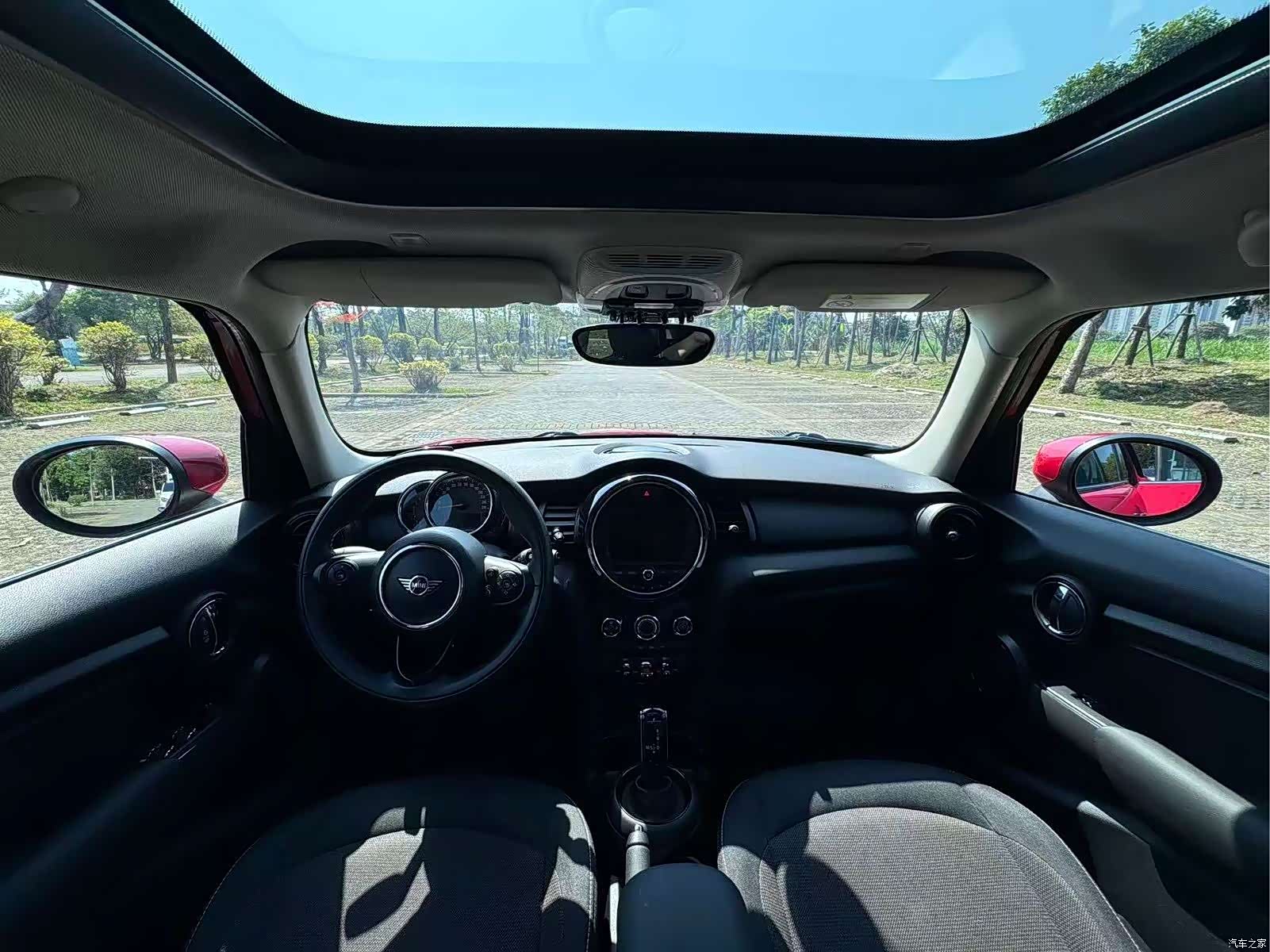 Mini ONE, 2020 12