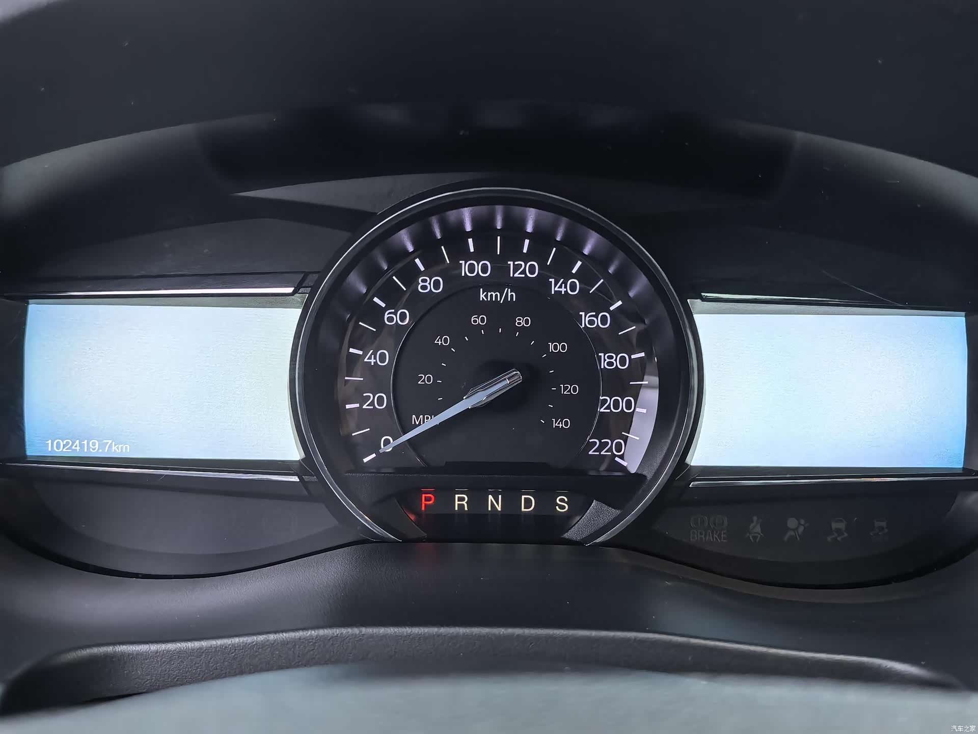 Ford Explorer, 2019 16