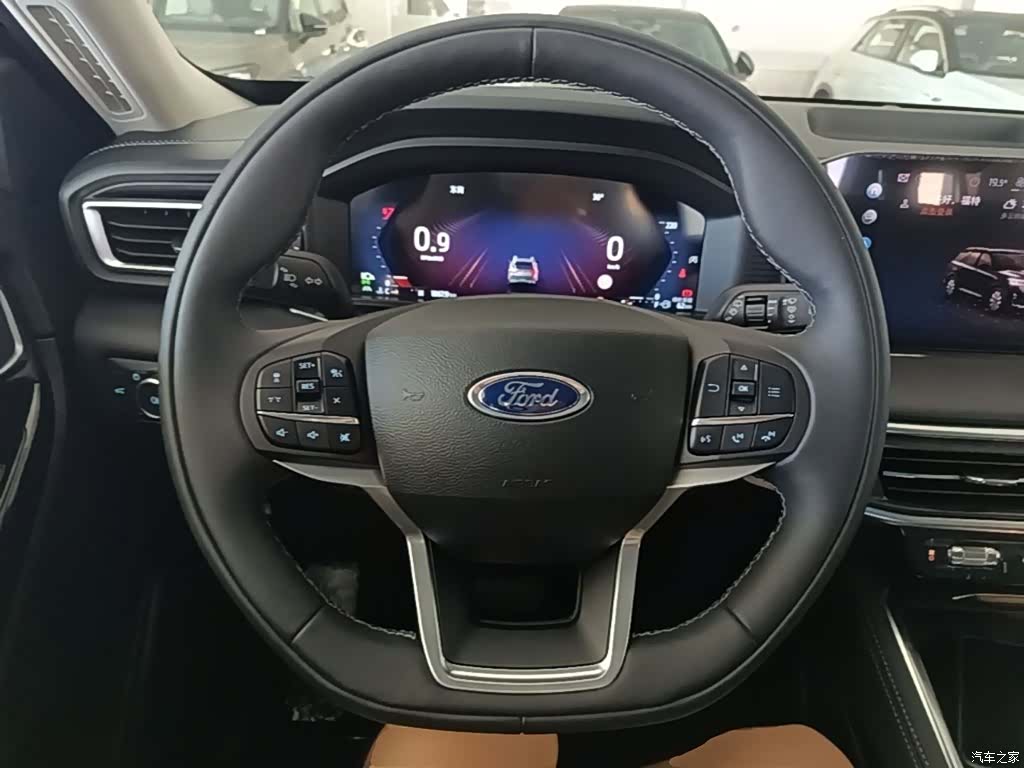 Ford Explorer, 2025 11