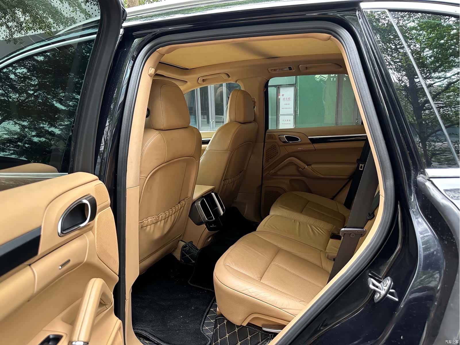 Porsche Cayenne, 2012 все фото