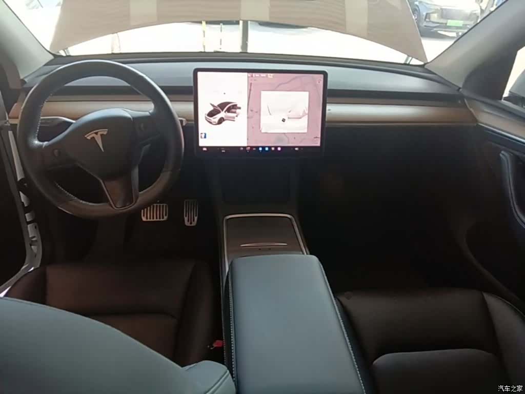 Tesla Model Y, 2021 10