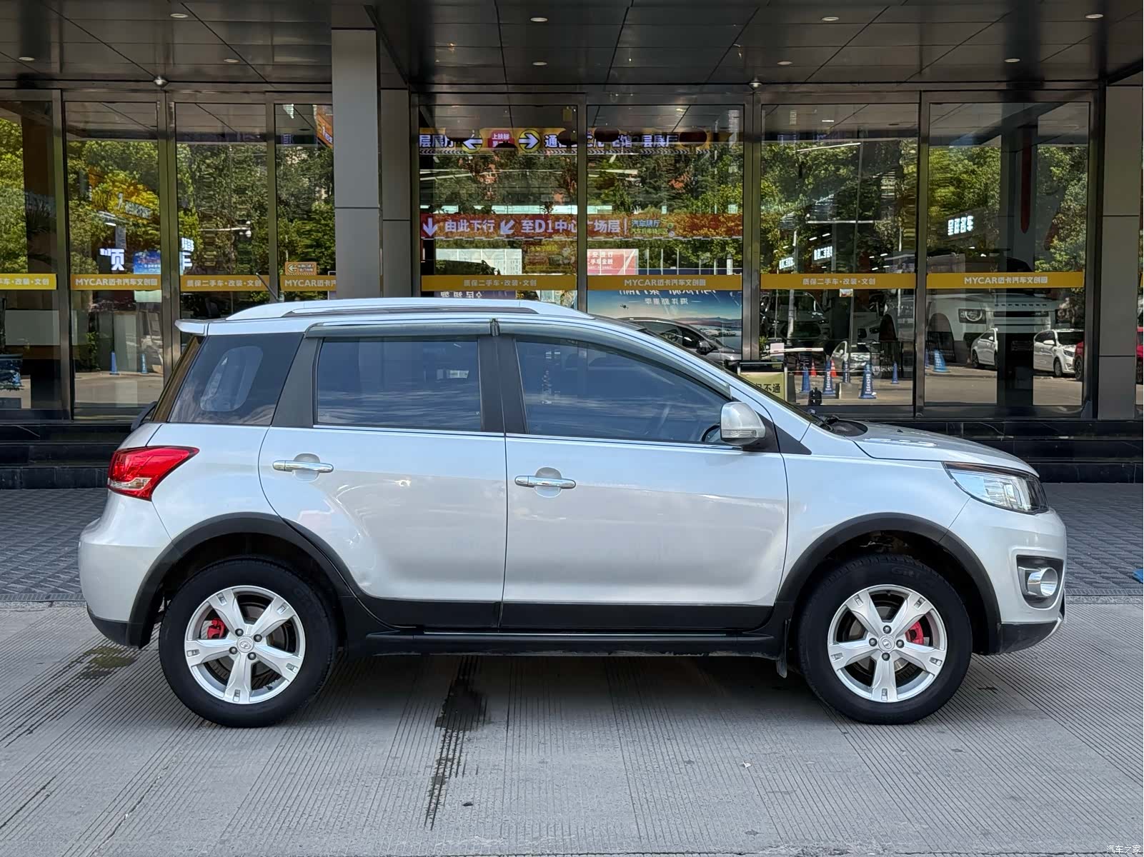 Great Wall M4, 2014 25