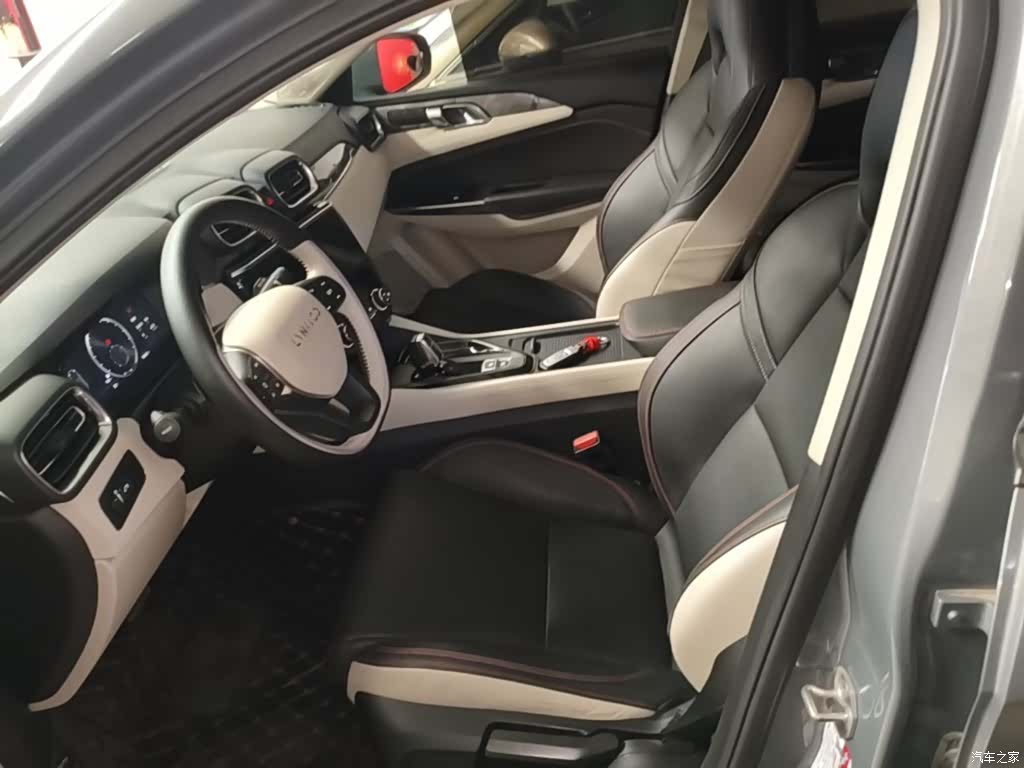 Lynk & Co 01, 2019 15