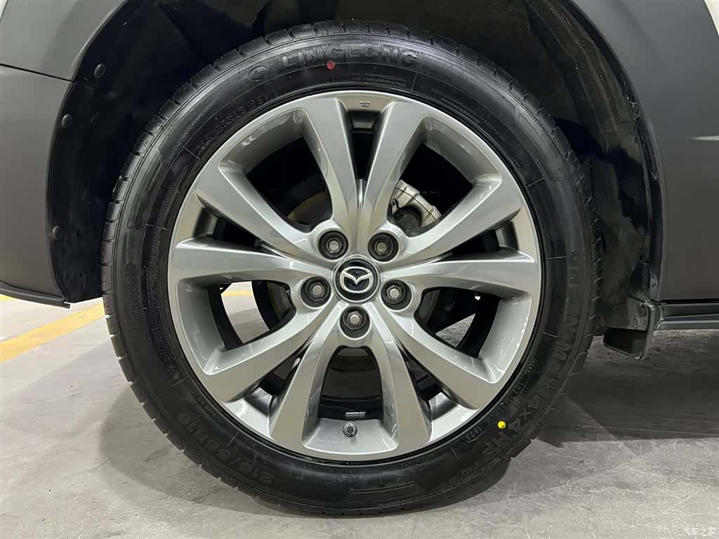 Mazda CX-30, 2022 17