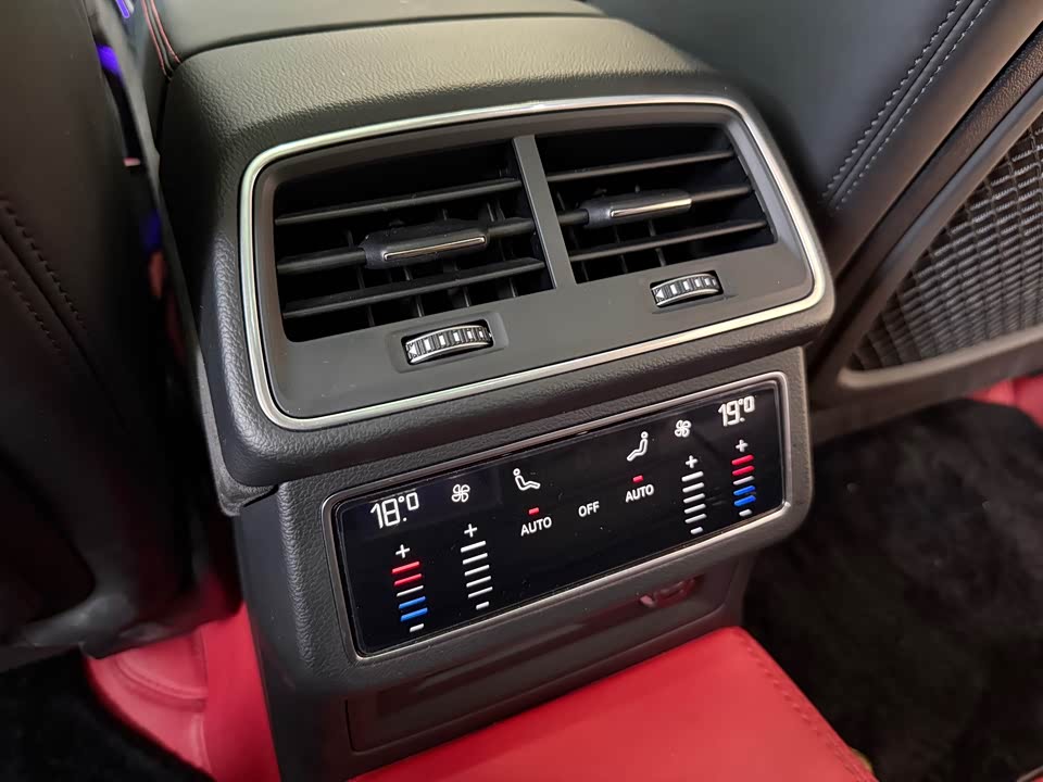 Audi RS 6 Audi RS 6