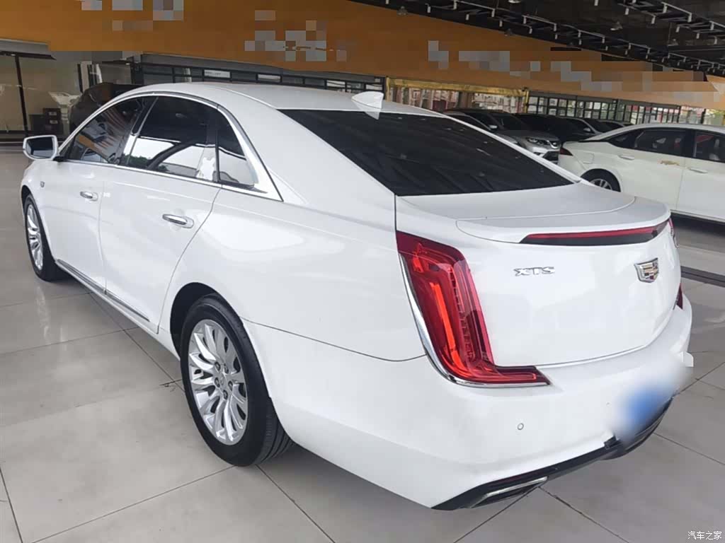 Cadillac XTS, 2020 все фото