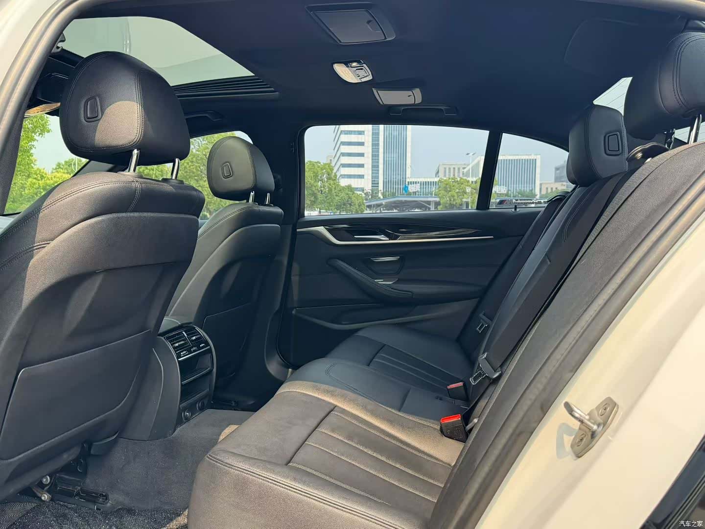 BMW 5 Series, 2018 7