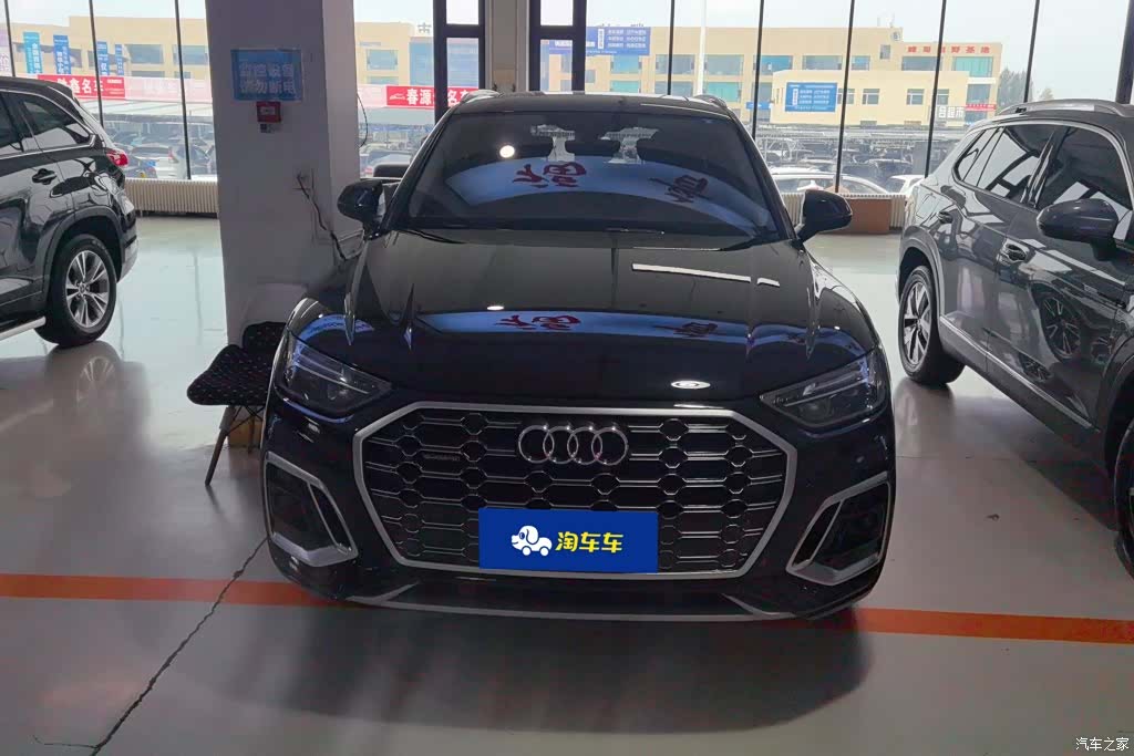Audi Q5L, 2022 2