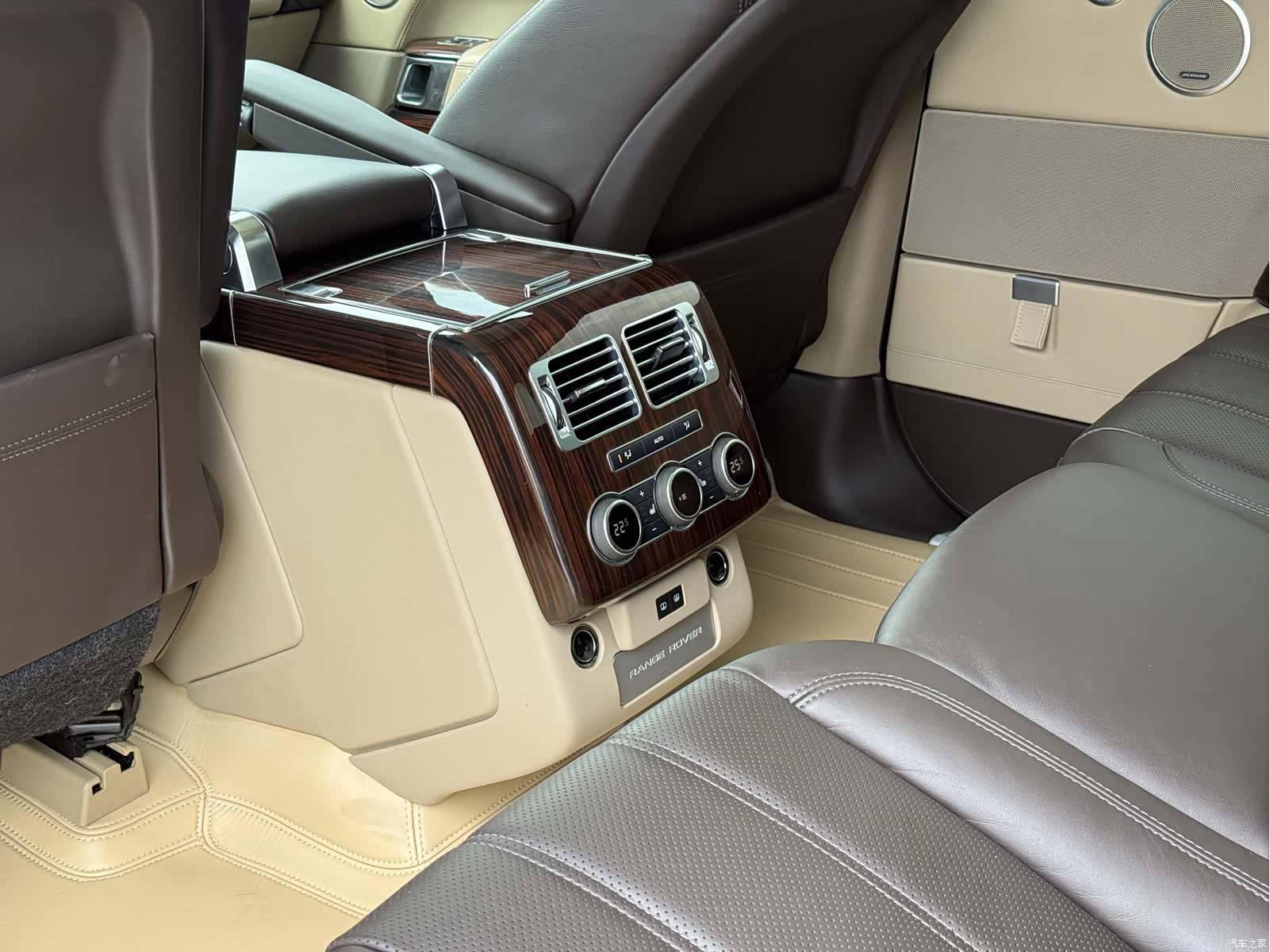 Land Rover Range Rover, 2018 16