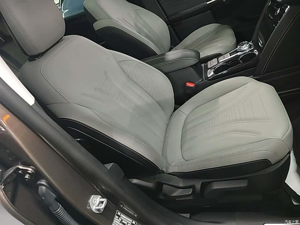 Ford Escape, 2020 25