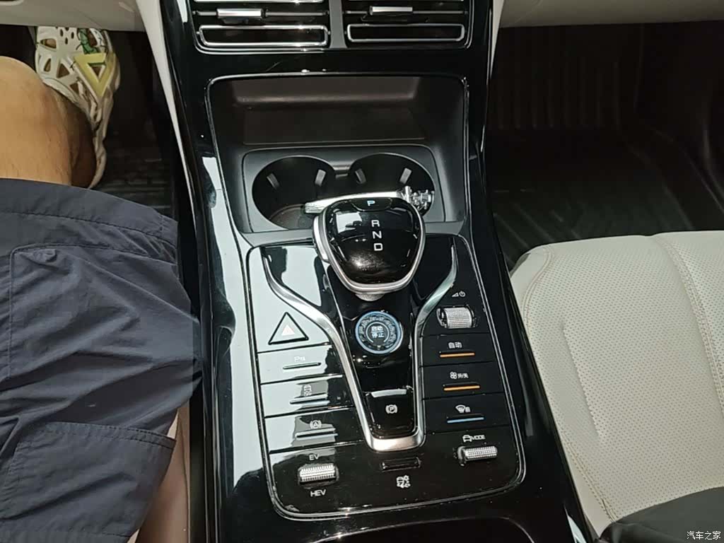 BYD Qin, 2025 14