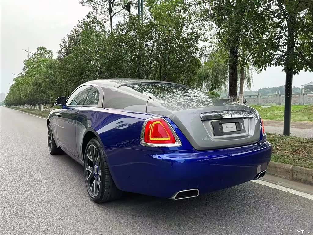 Rolls-Royce Wraith, 2017 3