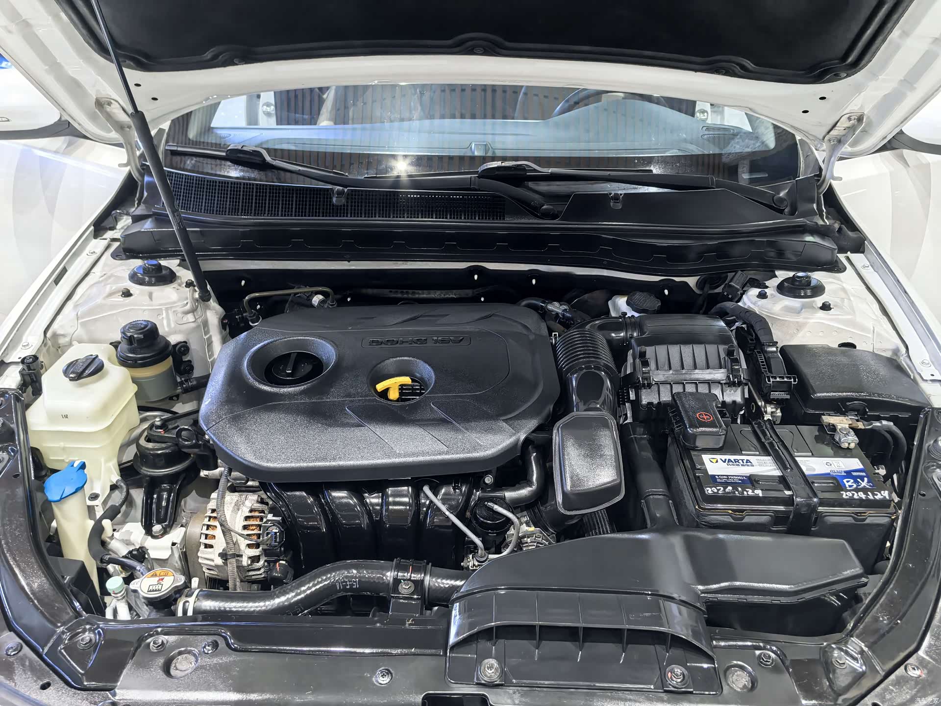 Kia K5, 2015 17