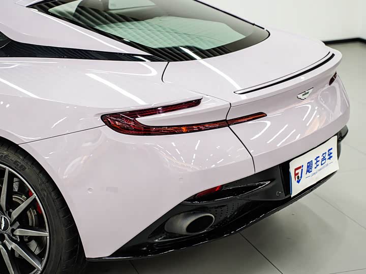 Aston Martin DB11 2016 5.2T shou fa ban