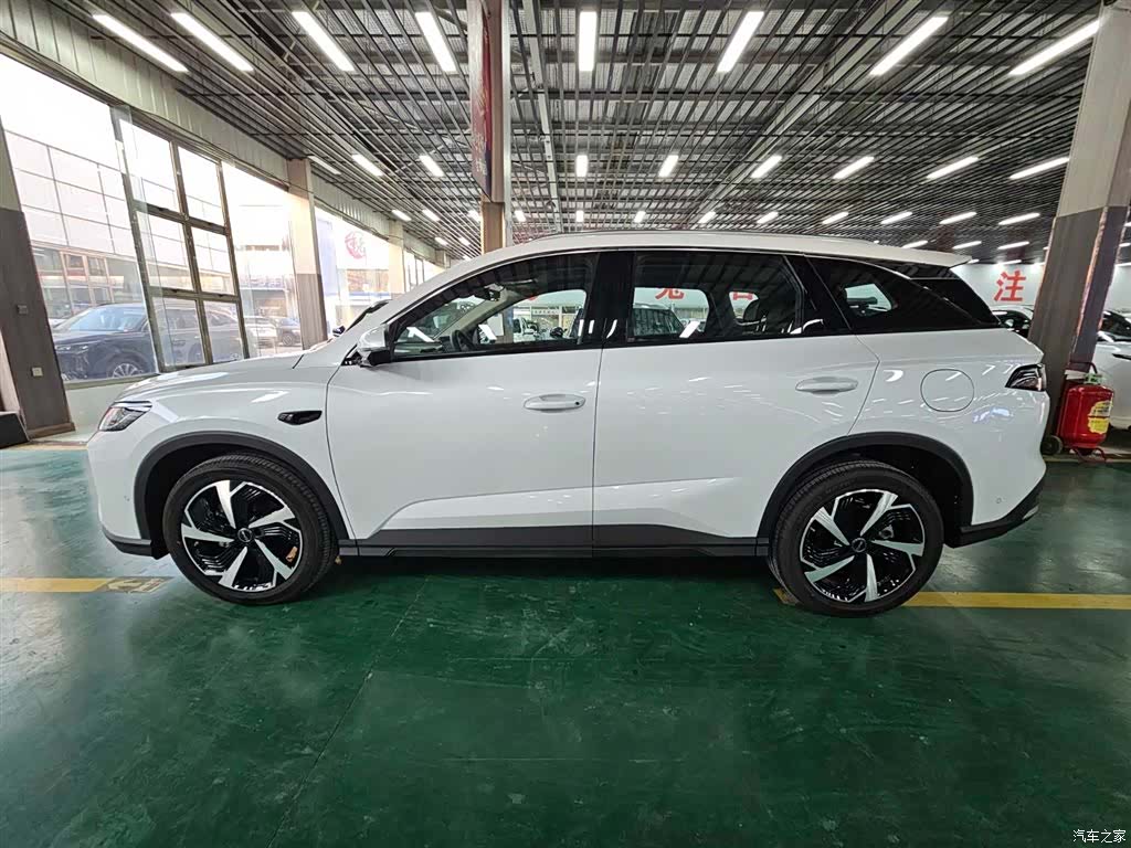 BYD HiAce, 2025 3