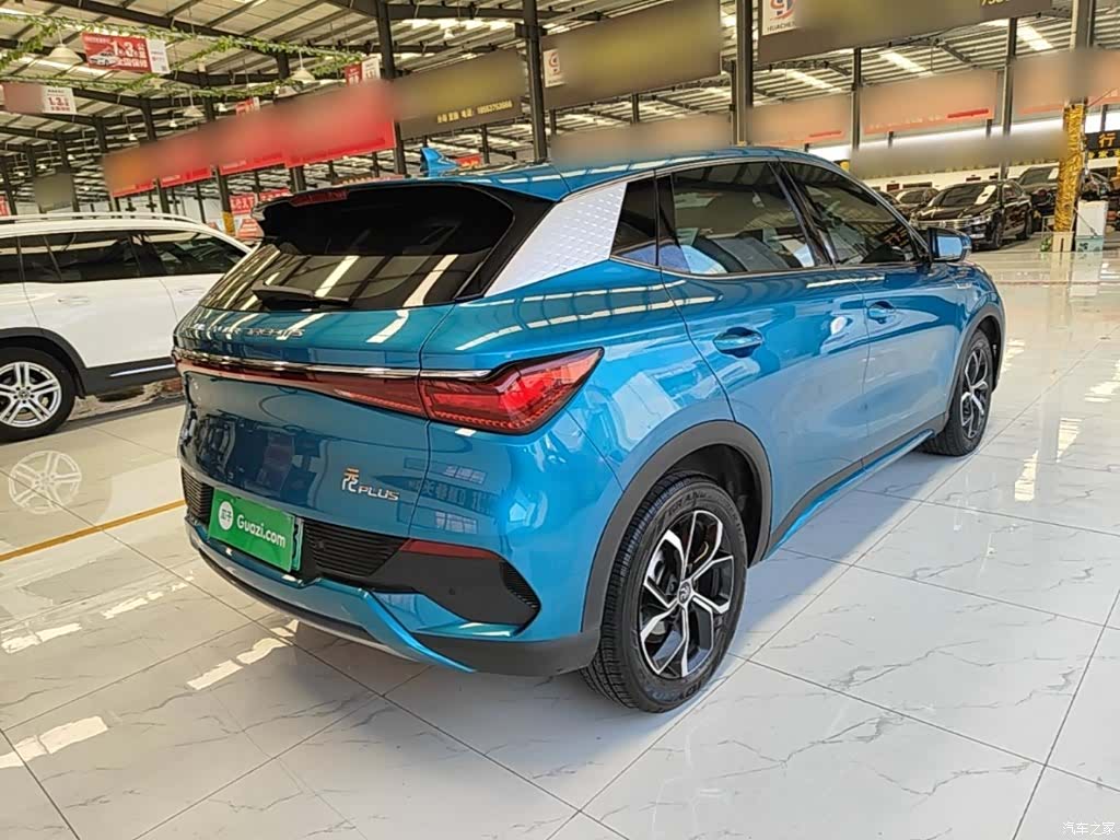 BYD Yuan, 2022 7