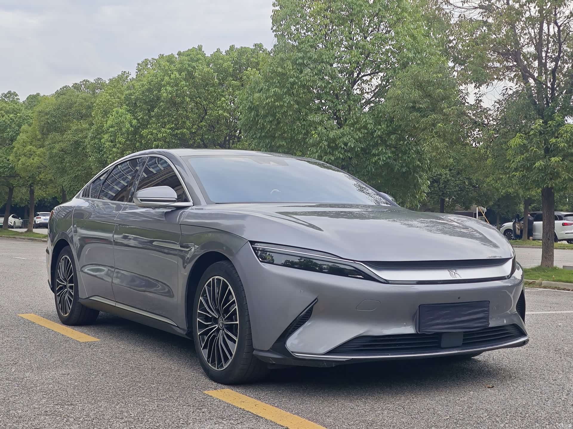 BYD Han, 2022 3