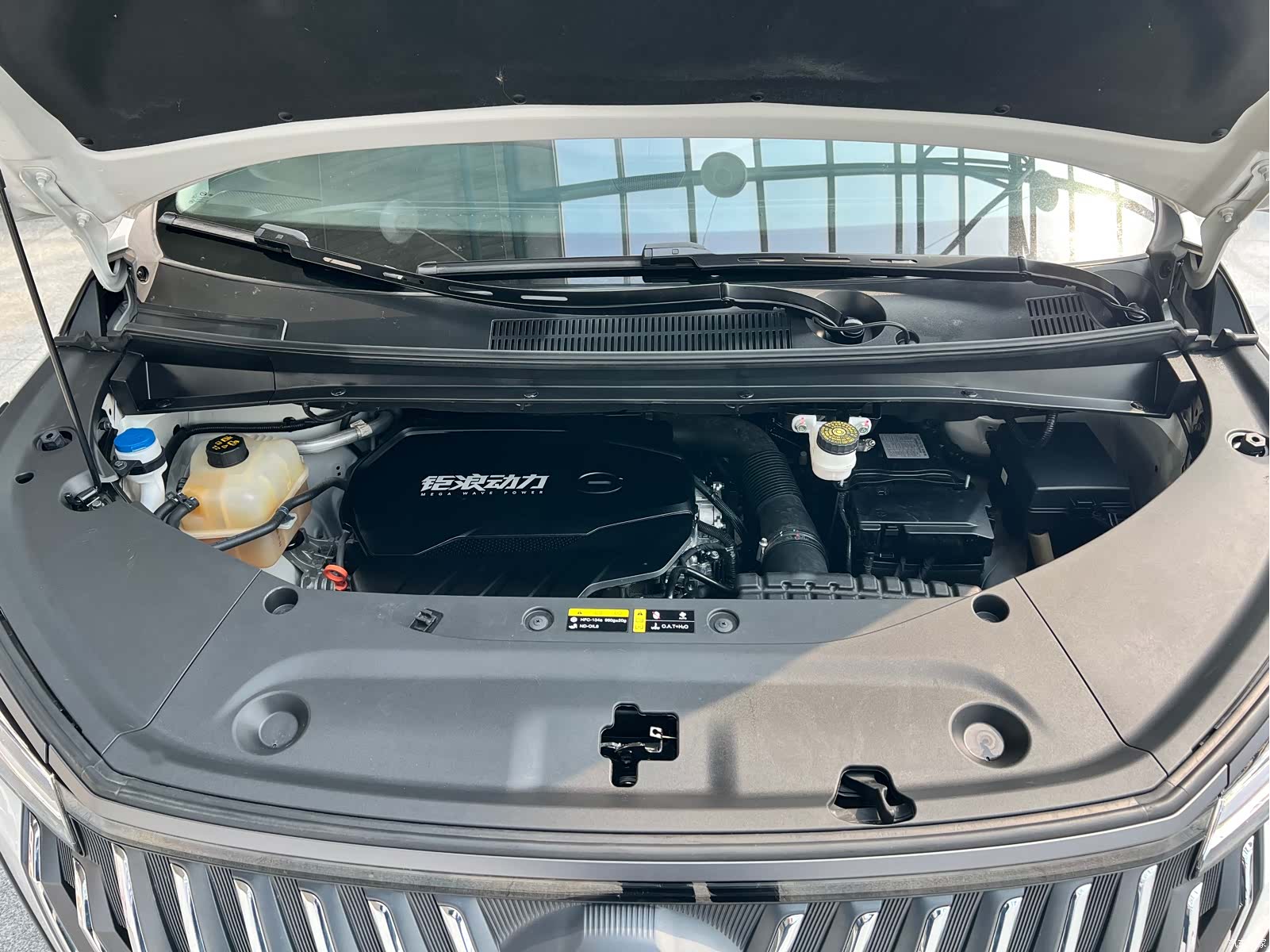 Trumpchi M8, 2024 28
