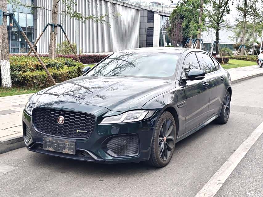 Land Rover P250, 2022 1