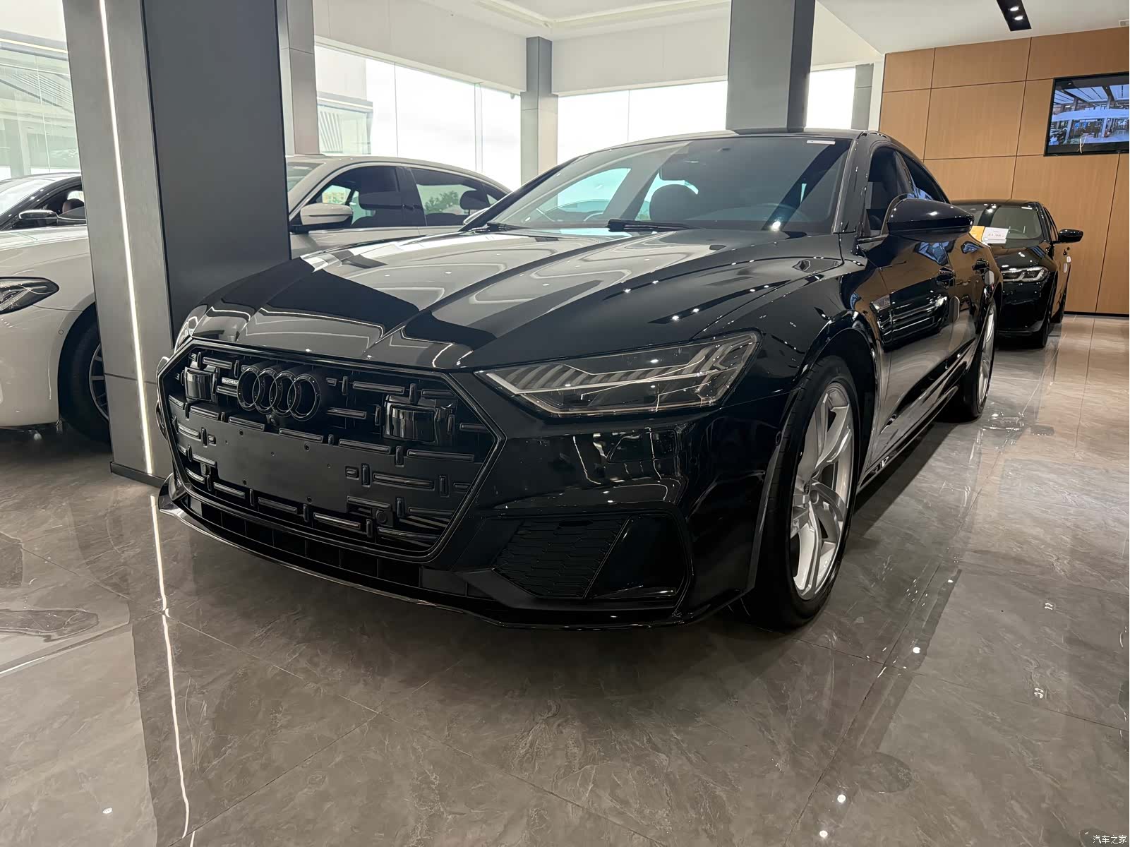 Audi A7L, 2022 1