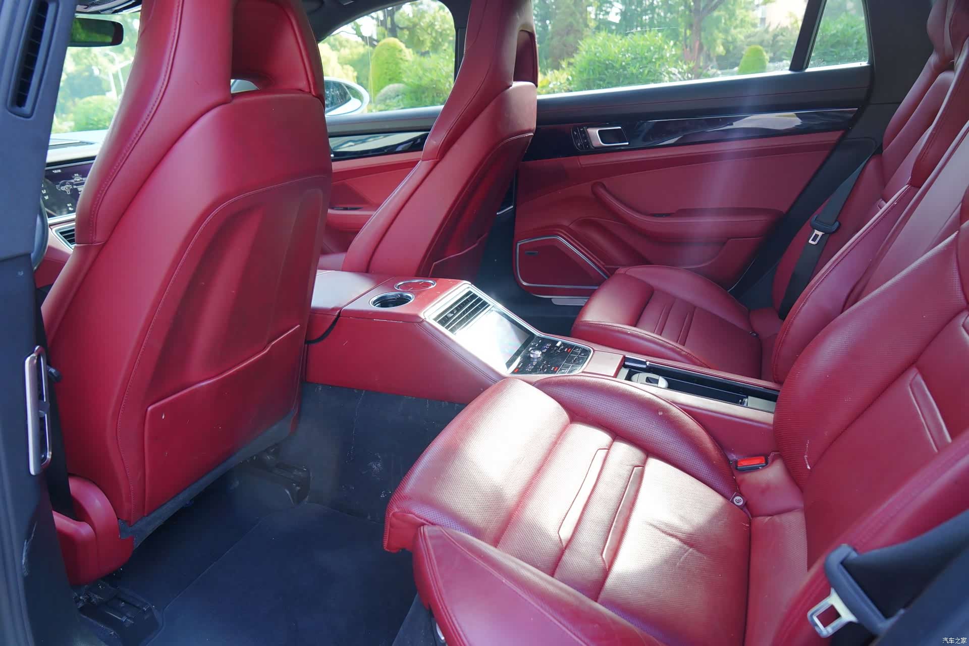Porsche Panamera, 2018 6