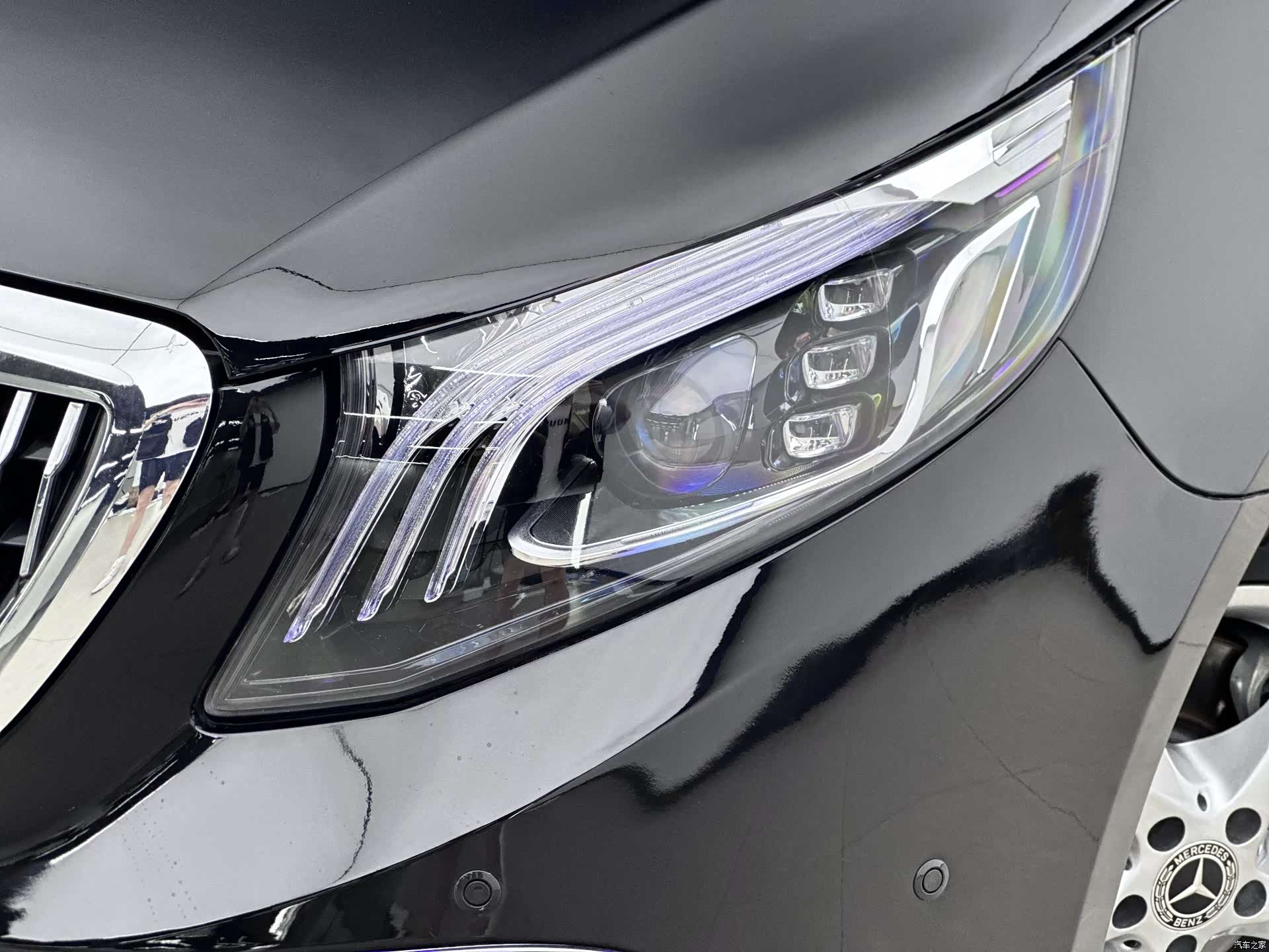 Mercedes-Benz 7, 2020 15