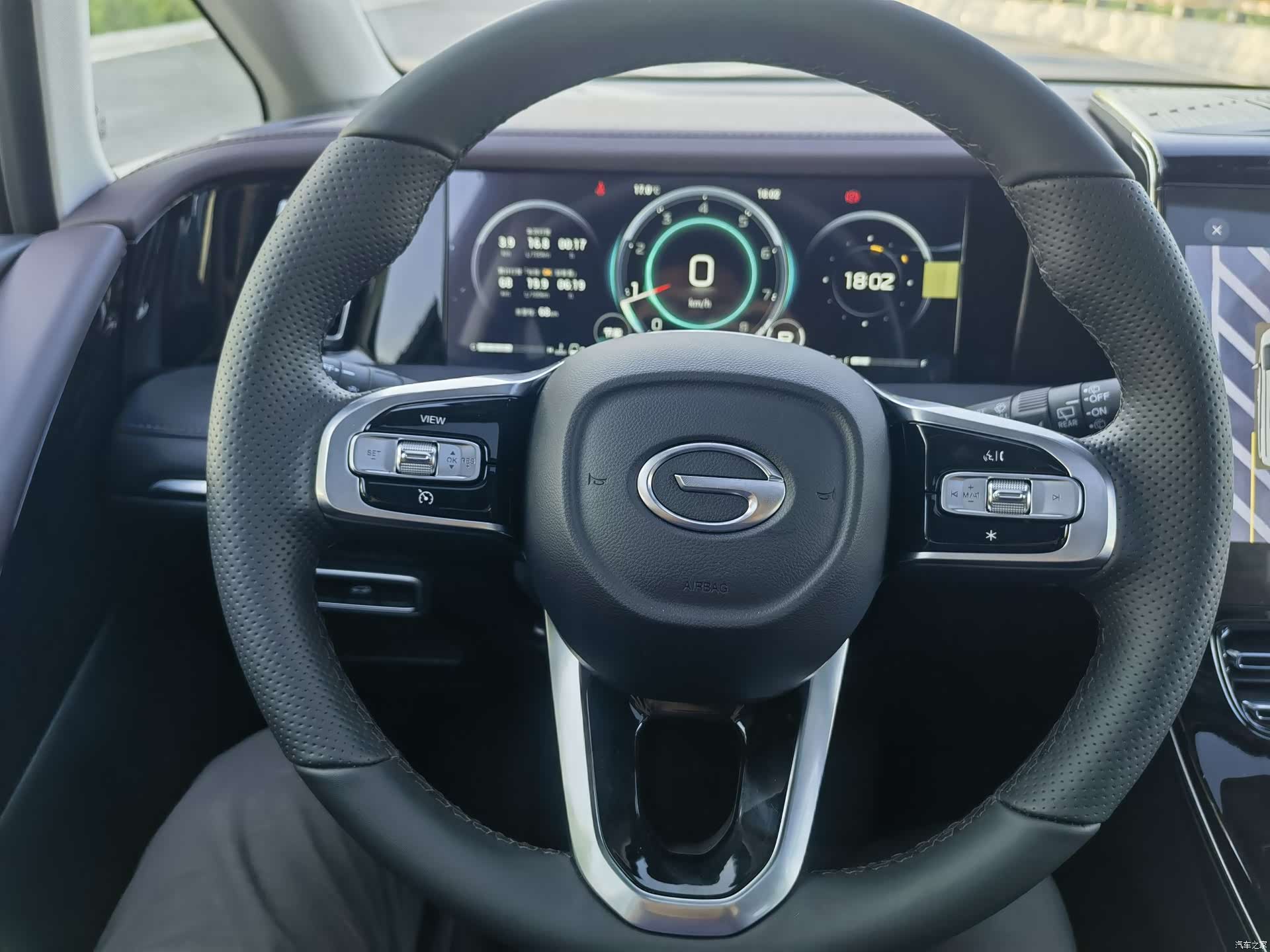 Trumpchi M8, 2026 16