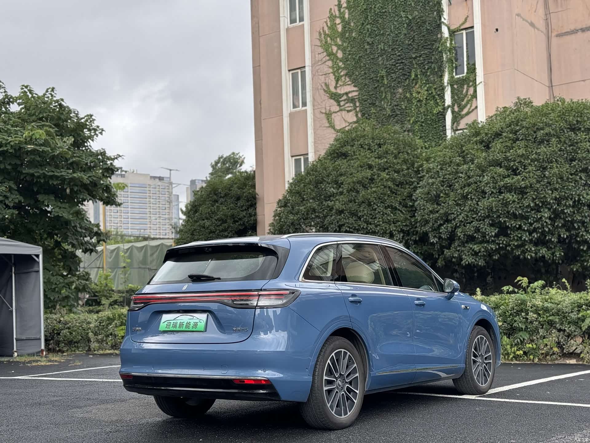 SAIC ShangJie H5, 2025 8