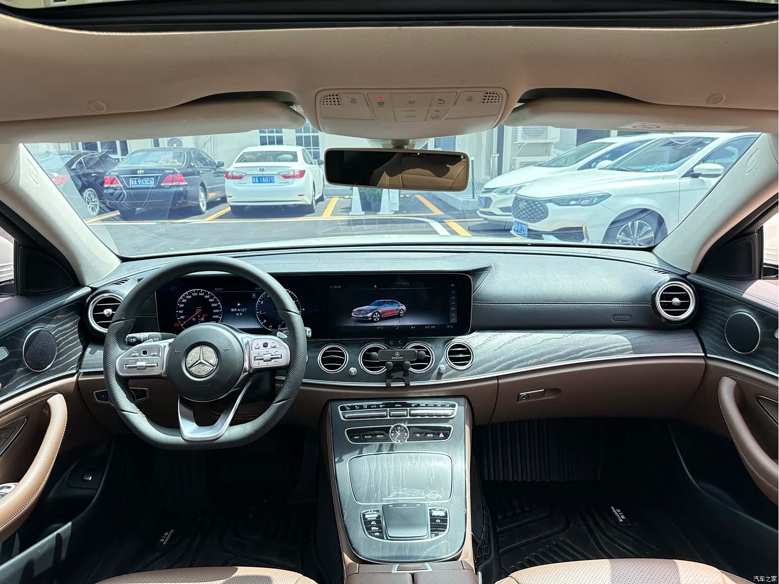 Mercedes-Benz E-Class, 2020 17