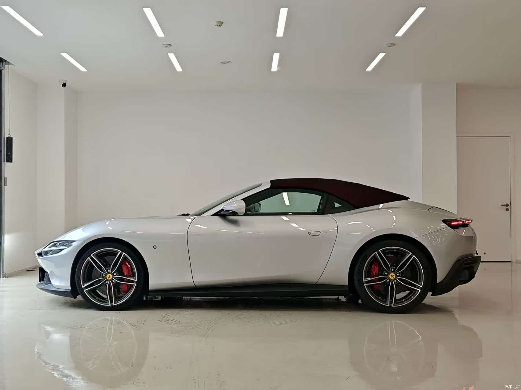 Ferrari Roma, 2024 7