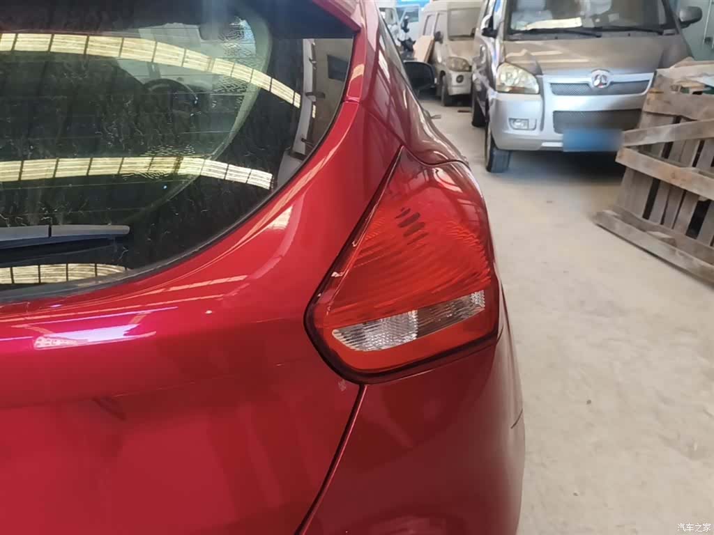 Ford Focus, 2016 8