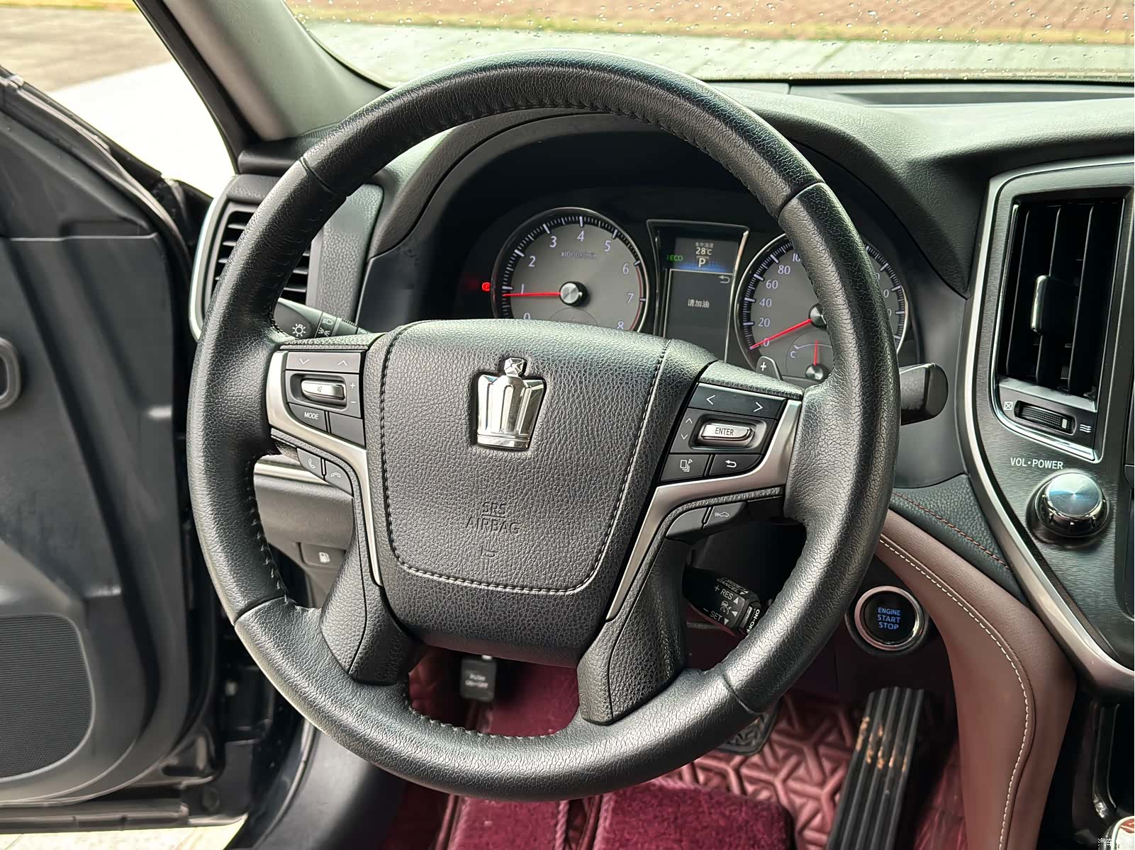 Toyota Crown, 2018 10