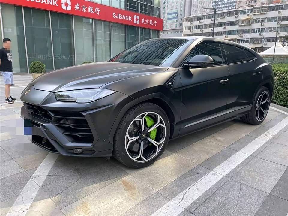 Lamborghini Urus