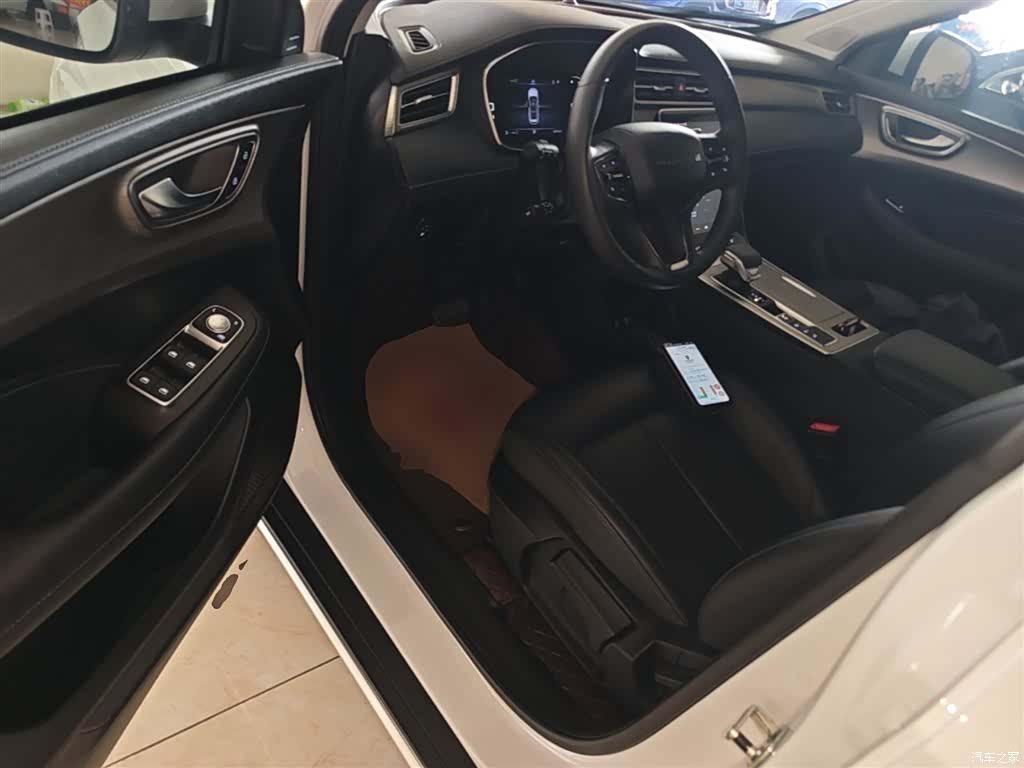 Roewe RX5, 2022 16