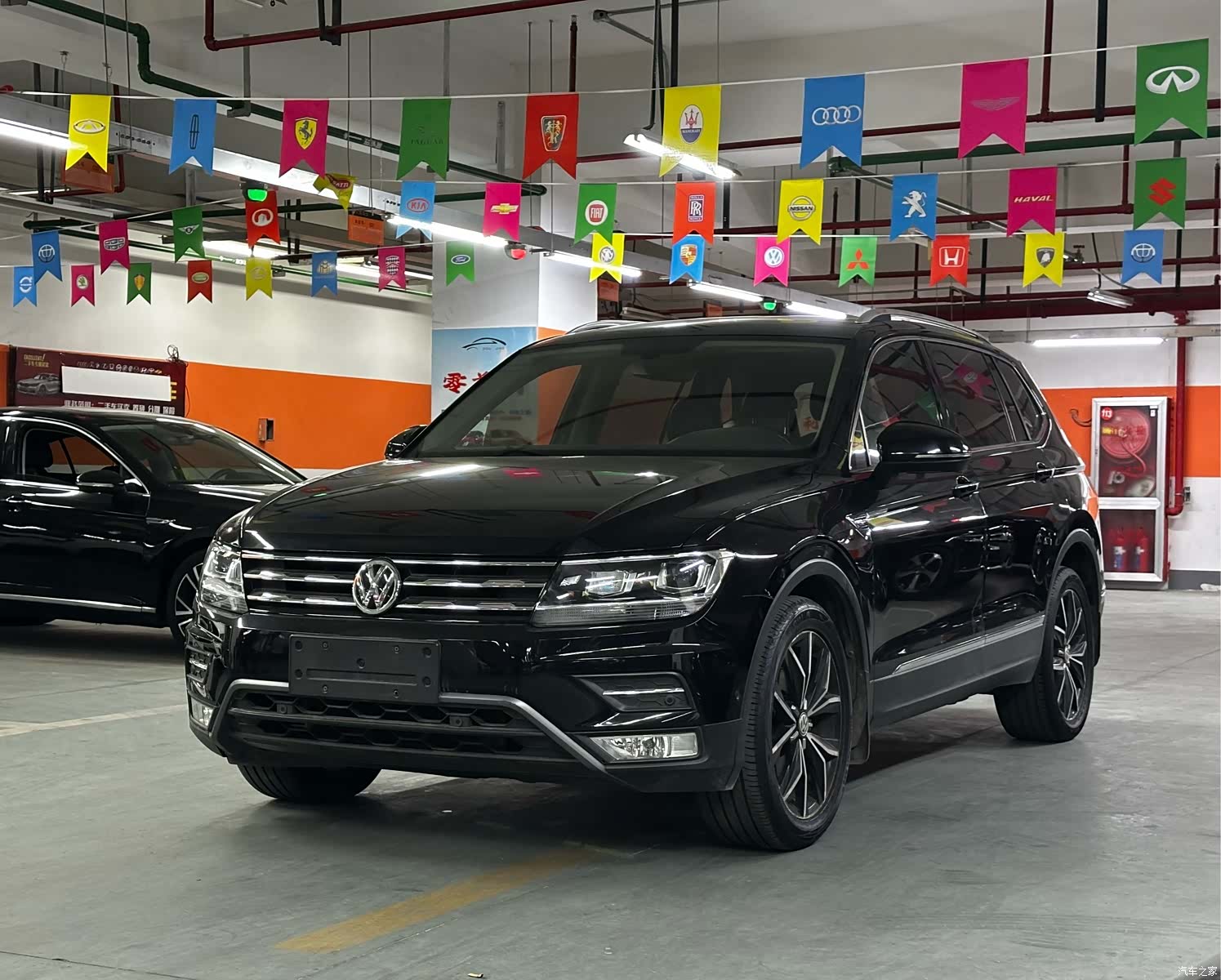 Volkswagen Tiguan L, 2019 1