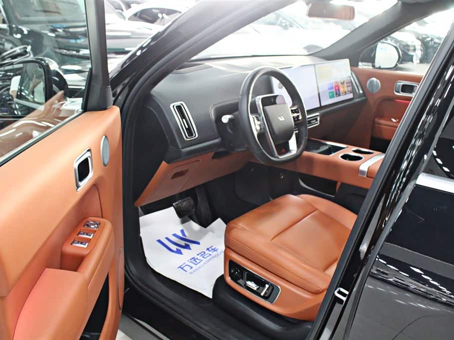 Li Auto Ideal L8
