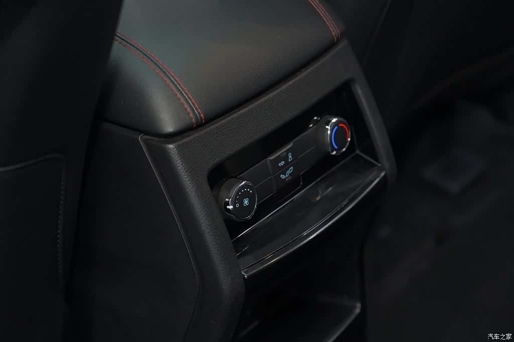 Ford Edge, 2020 10