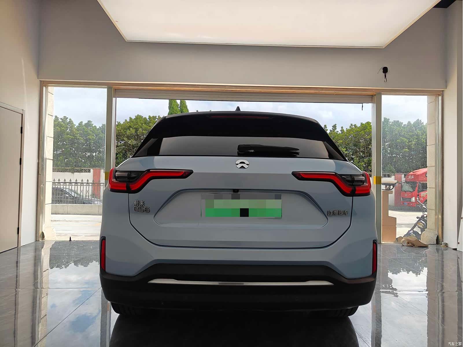 NIO ES6, 2022 4
