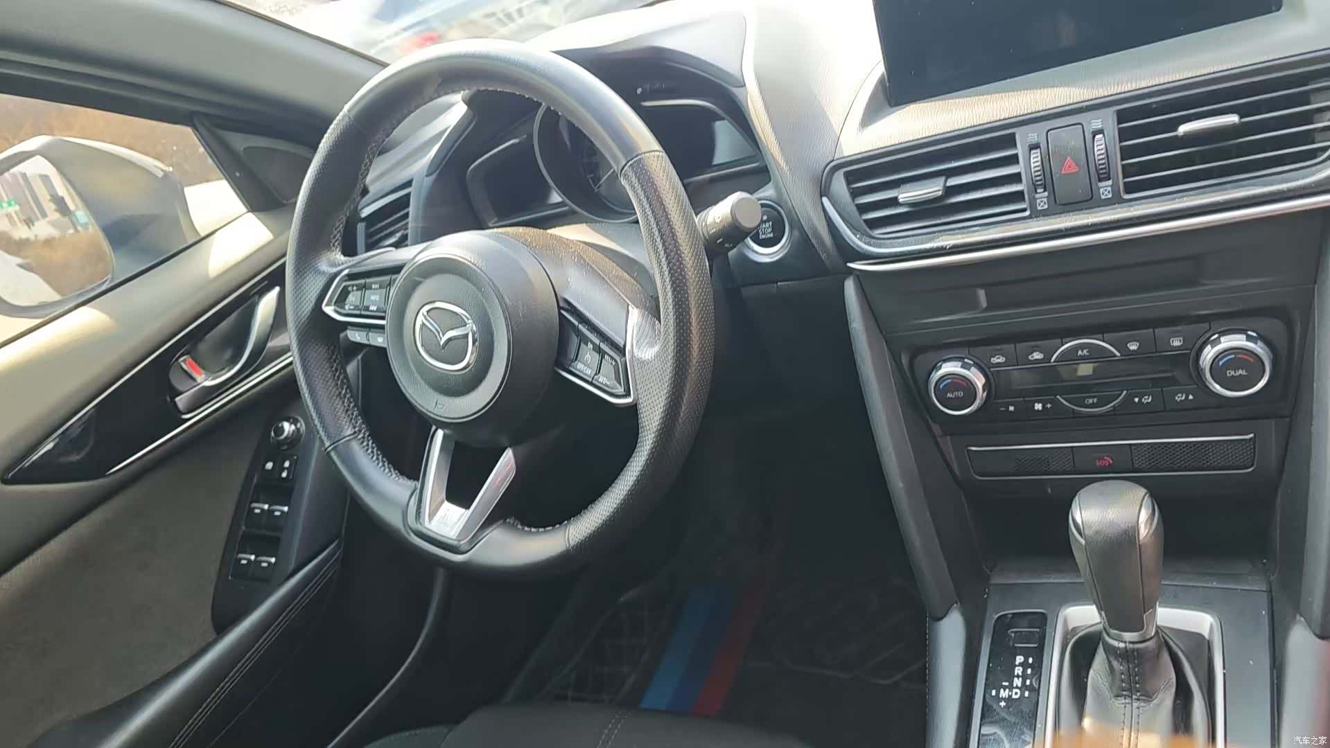 Mazda CX-4, 2023 8