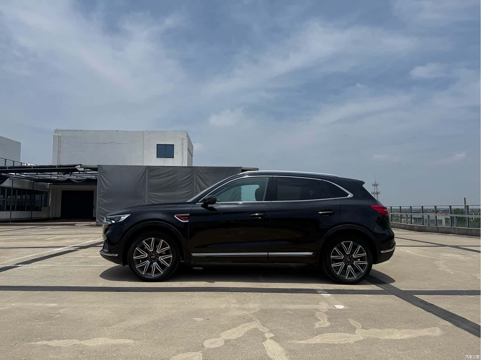 Hongqi HS5, 2022 15