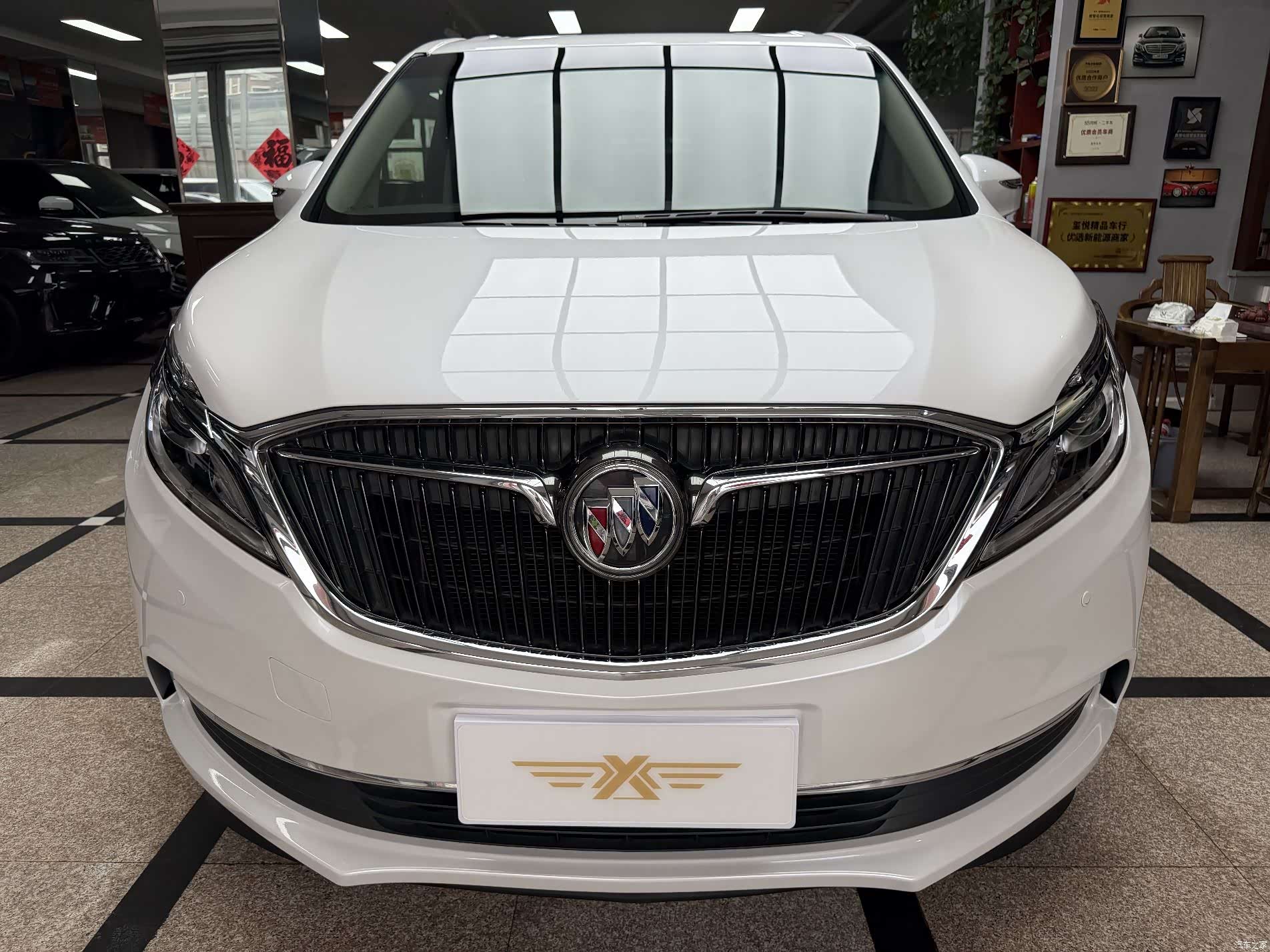 Buick GL8, 2019 3