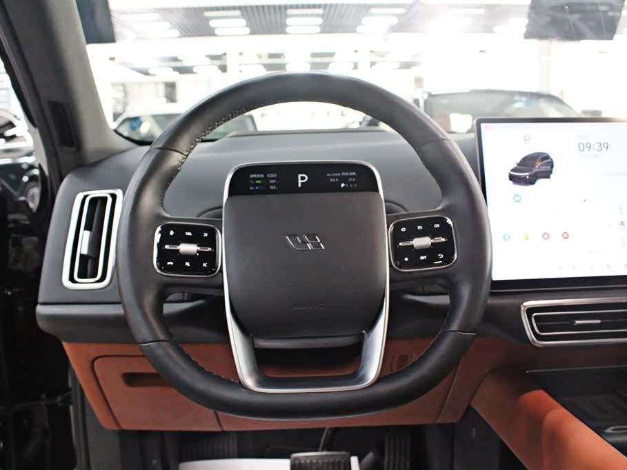 Li Auto Ideal L8