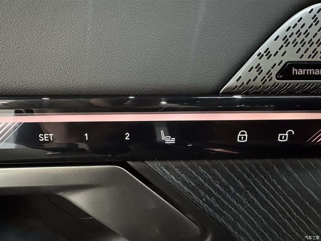 BMW 5 Series, 2024 29
