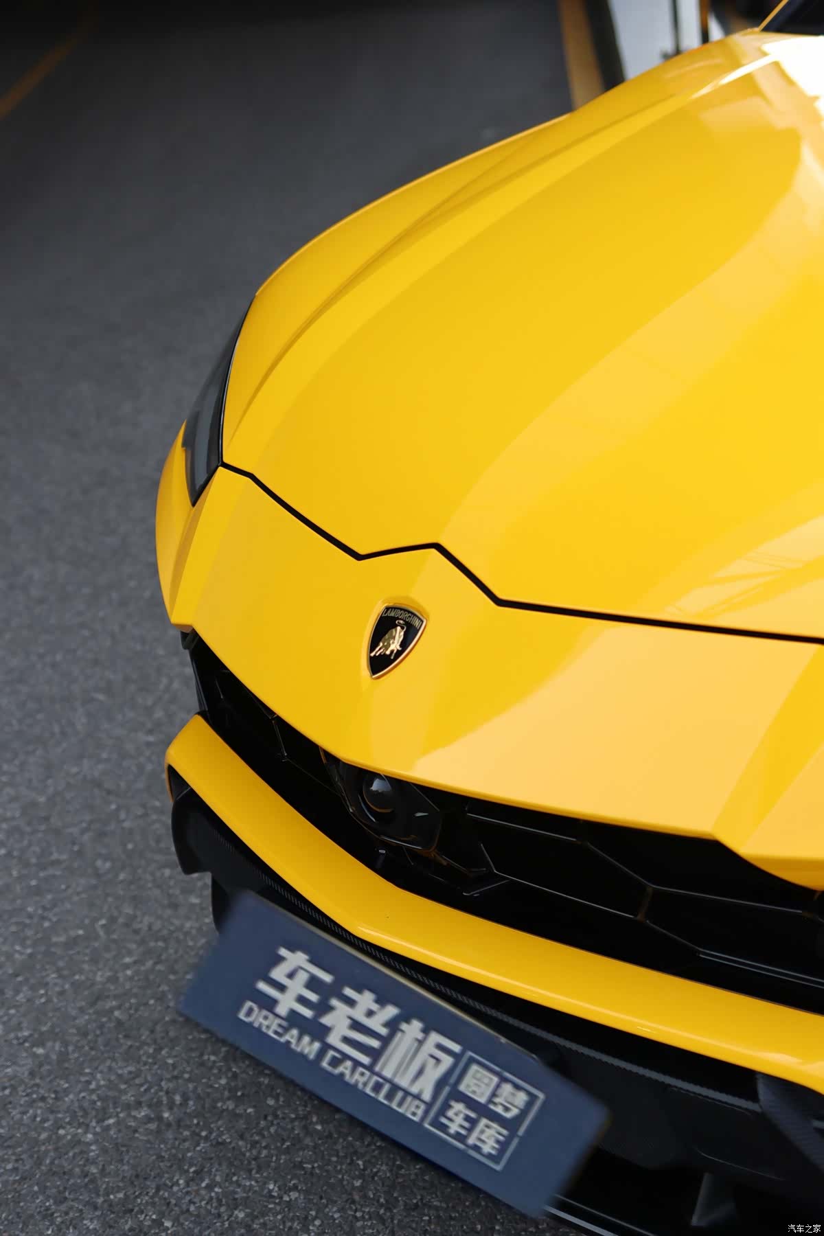 Lamborghini Urus, 2020 6
